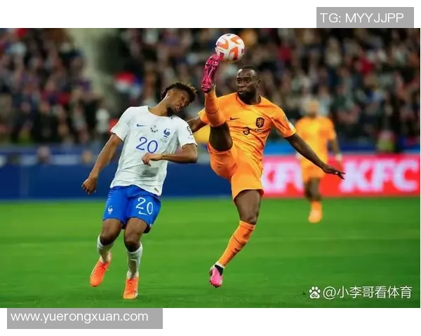 荷兰与意大利友谊赛精彩对决展现足球魅力与团队精神